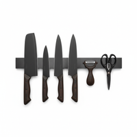 Set cuchillos negros fondo blanco