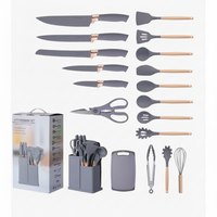Set utensilios gris layout original